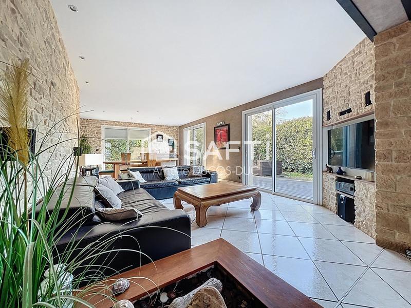 Maison - 150 m² - 6 pièces