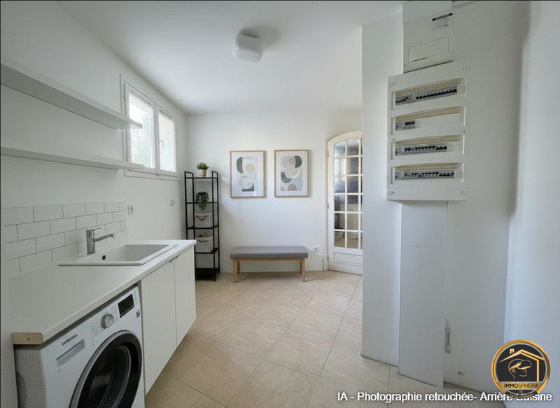 Maison traditionnelle - 160 m² - 6 pièces