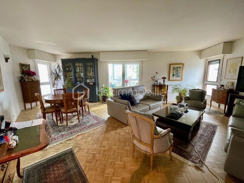 Appartement - 111 m² - 4 pièces