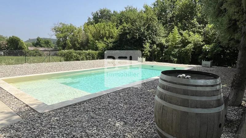 Corps de ferme - 212 m² - 11 pièces