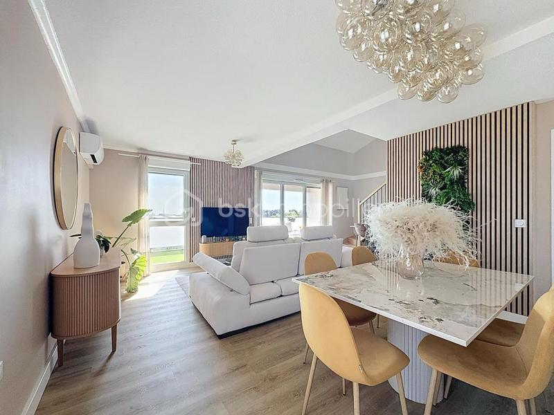 Appartement - 91 m² - 4 pièces