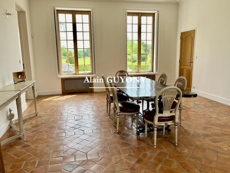 Maison contemporaine - 466 m² - 12 pièces