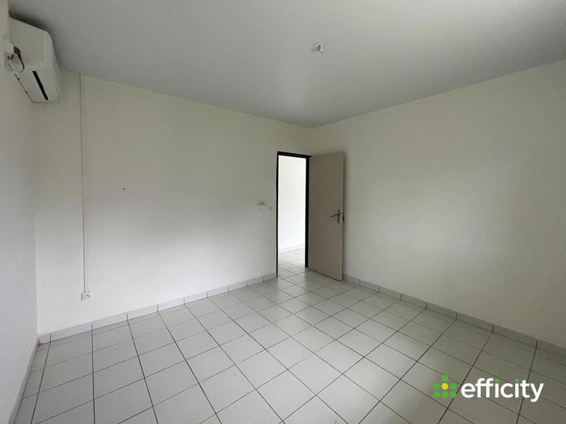 Maison - 65 m² - 5 pièces