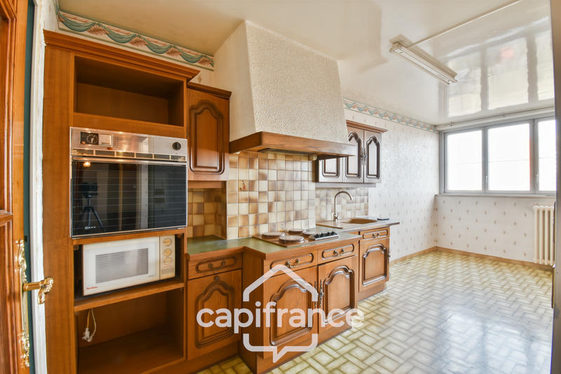 Appartement - 76 m² - 3 pièces