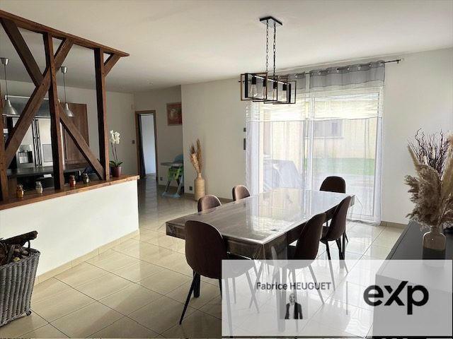 Maison - 145 m² - 7 pièces