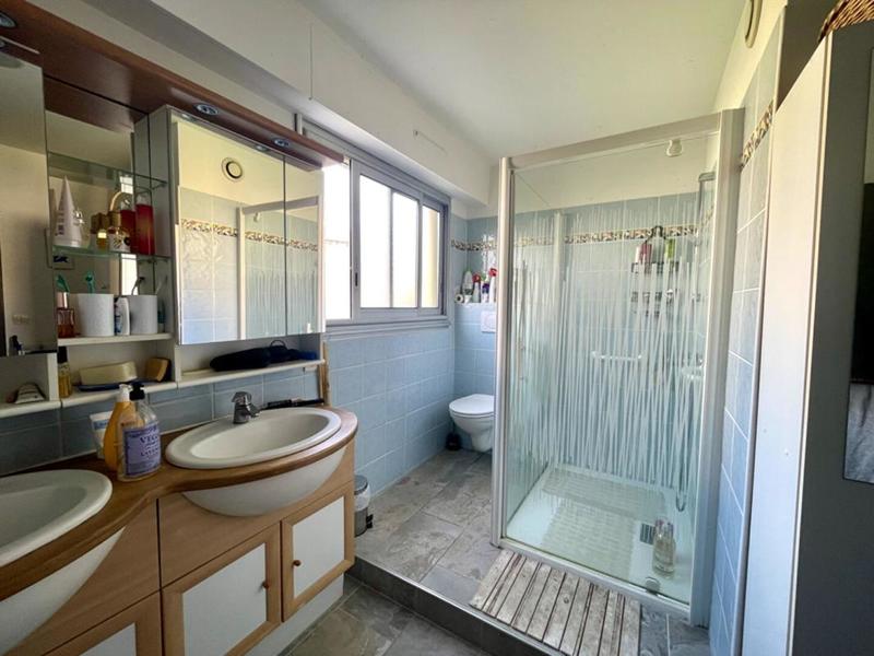 Appartement - 95 m² - 4 pièces