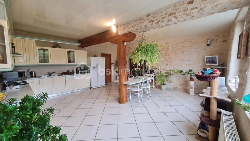 Maison - 245 m² - 6 pièces