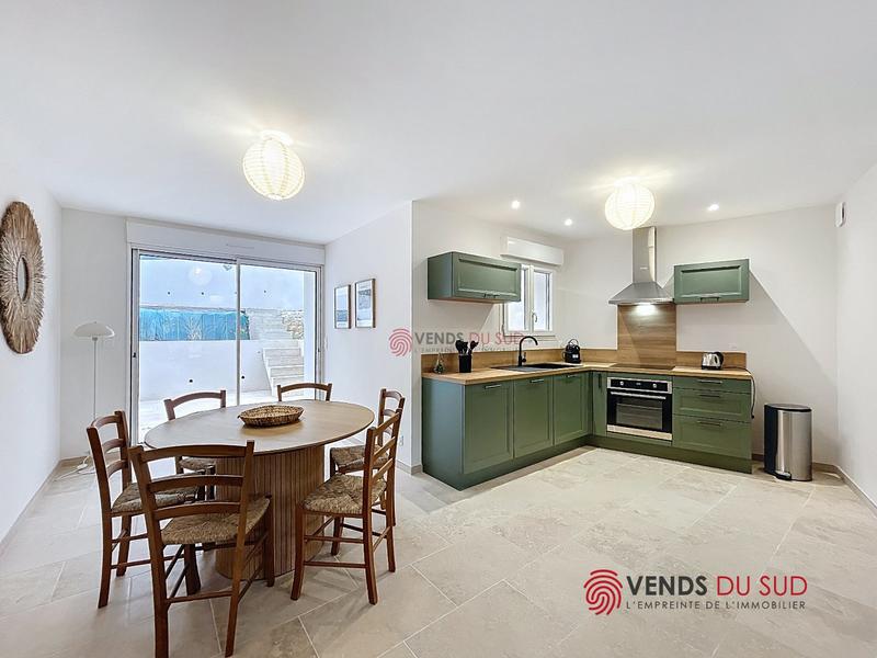 Maison - 90 m² - 4 pièces