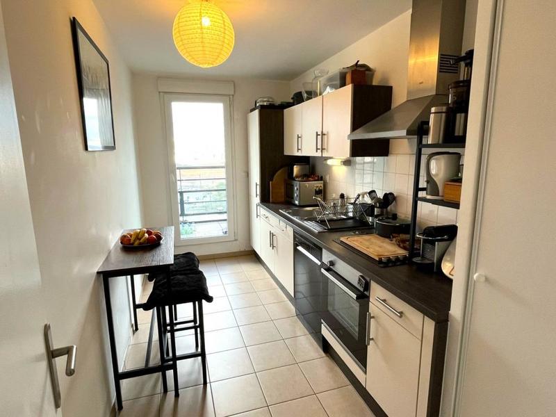 Appartement ancien - 83 m² - 4 pièces