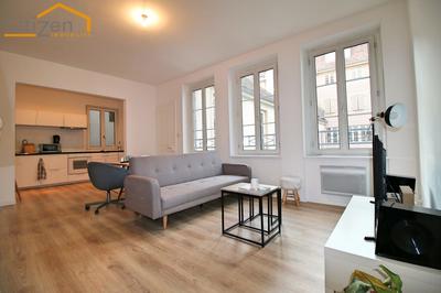 Appartement - 84 m² - 4 pièces