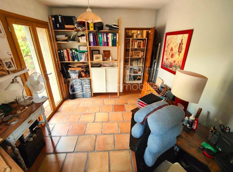 Maison en pierre - 100 m² - 5 pièces