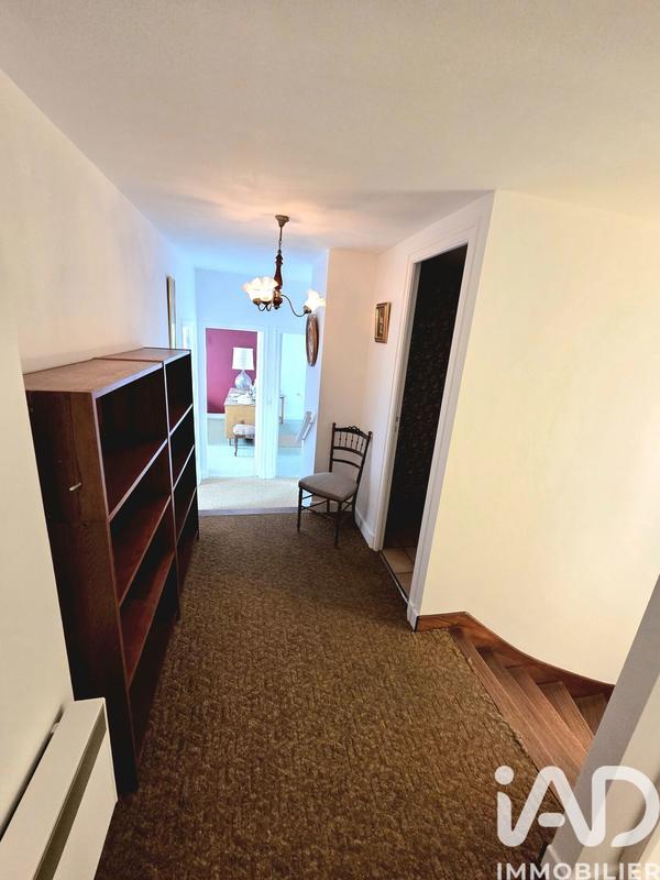 Maison - 184 m² - 7 pièces