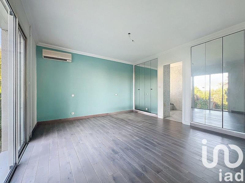 Maison - 184 m² - 7 pièces