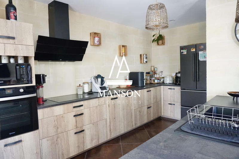 Maison ancienne - 298 m² - 12 pièces