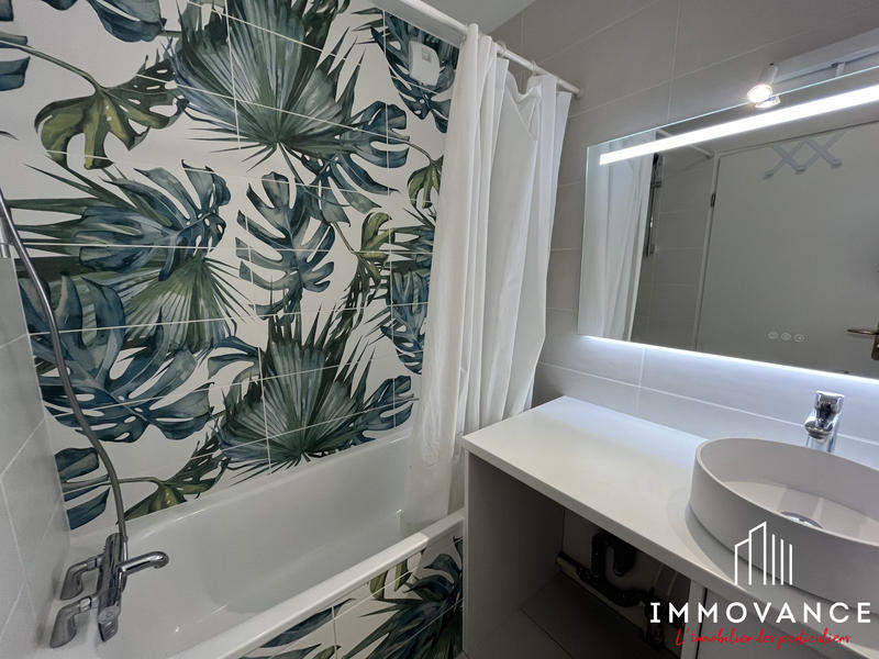 Appartement - 48 m² - 2 pièces