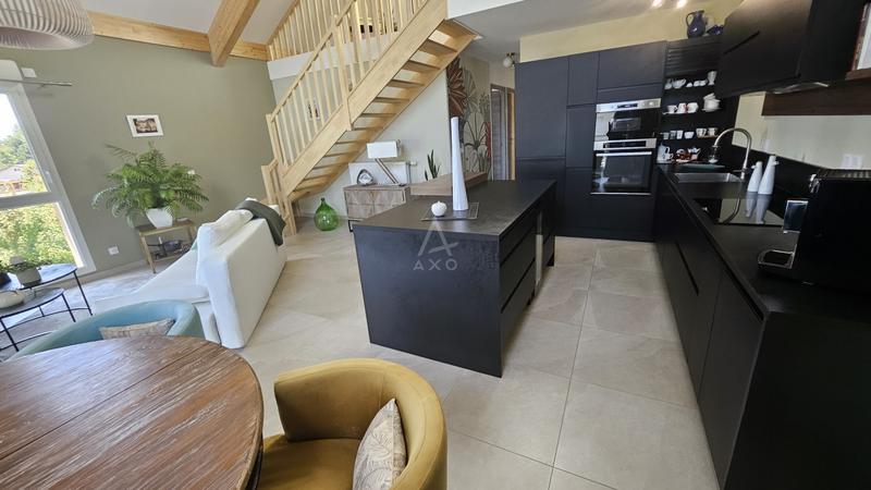 Appartement - 125 m² - 4 pièces