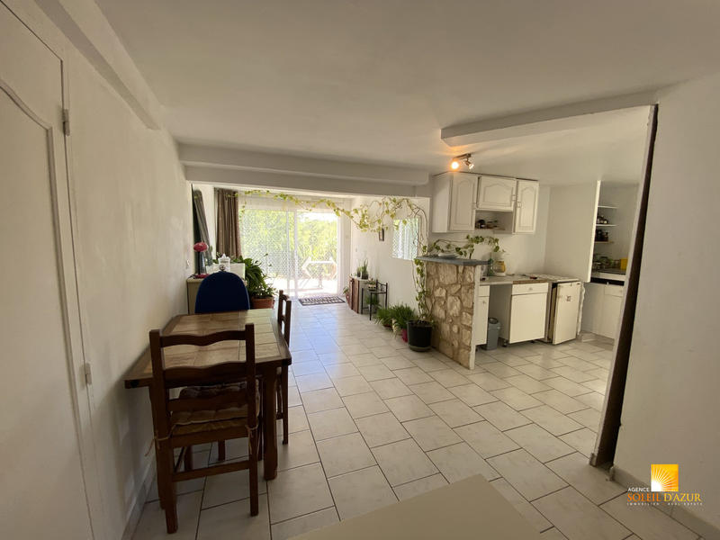 Maison - 176 m² - 6 pièces