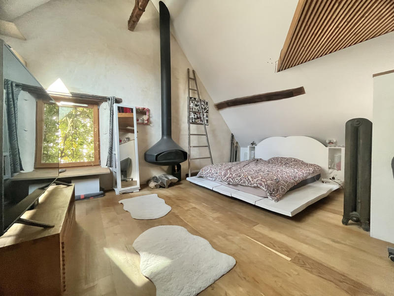 Maison - 93 m² - 5 pièces