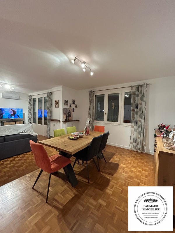 Appartement - 95 m² - 5 pièces