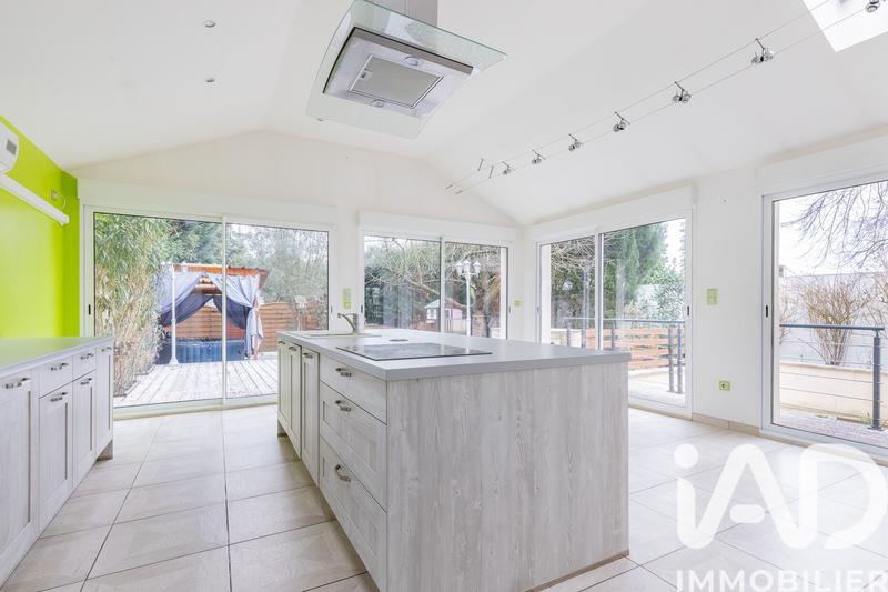 Maison - 150 m² - 6 pièces