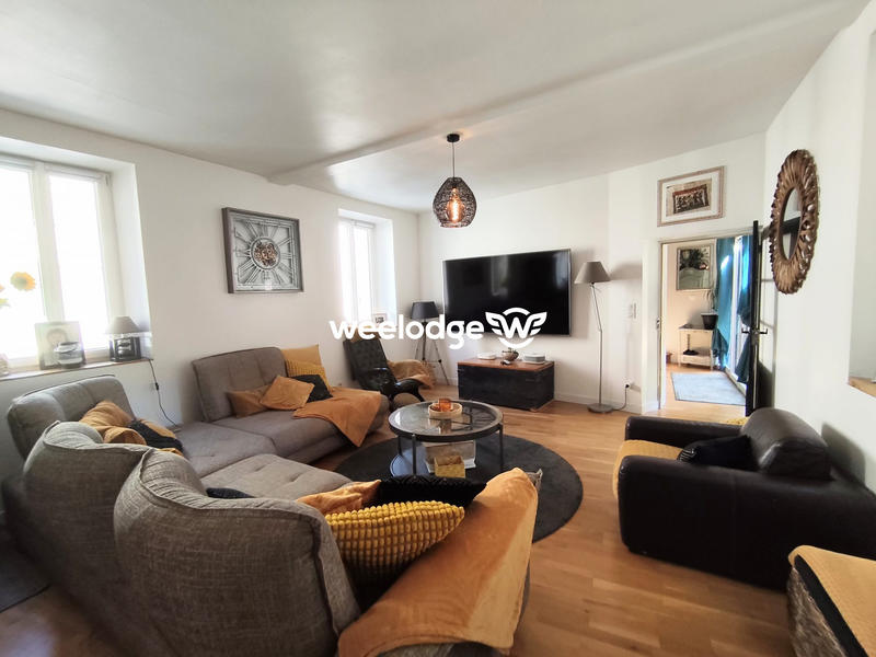 Maison - 171 m² - 7 pièces