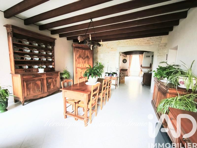 Maison - 161 m² - 6 pièces