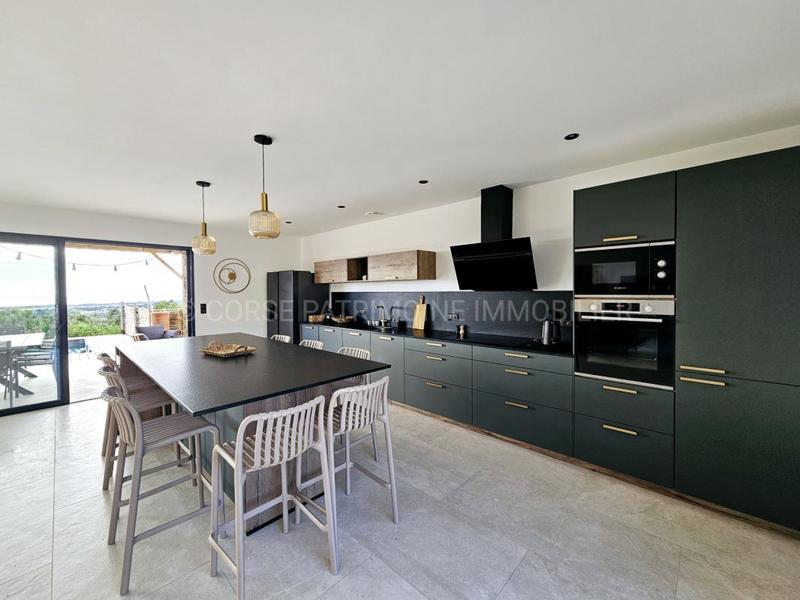 Villa - 136 m² - 4 pièces