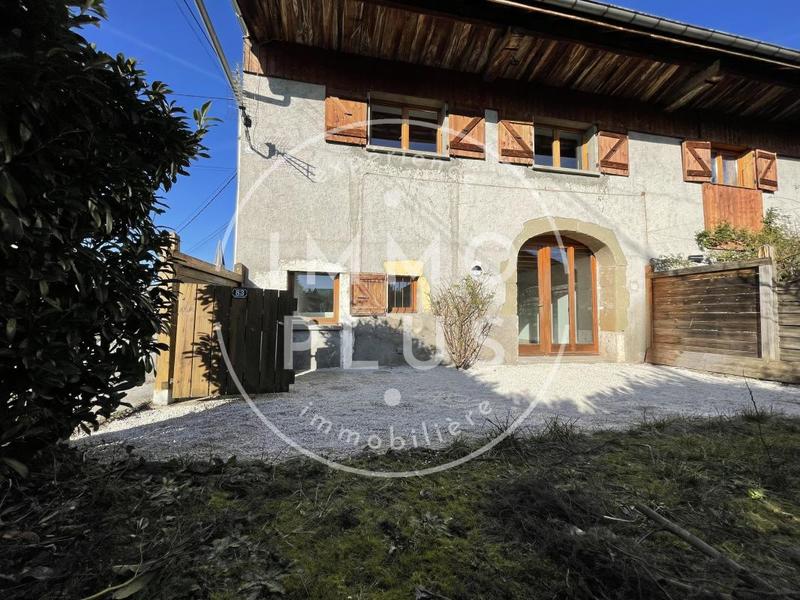 Appartement - 105 m² - 4 pièces