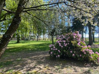 Propriété - 320 m² - 11 pièces