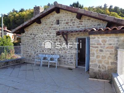 Maison - 170 m² - 6 pièces