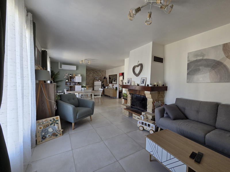 Maison - 149 m² - 6 pièces