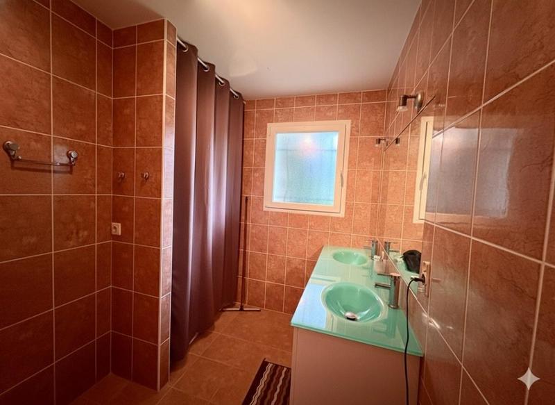 Maison - 157 m² - 6 pièces