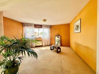 Appartement - 85 m² - 3 pièces