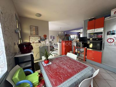 Maison jumelée - 110 m² - 5 pièces