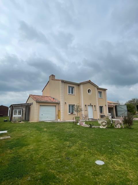 Maison - 142 m² - 5 pièces