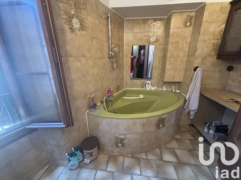 Appartement - 93 m² - 3 pièces