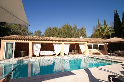 Villa - 355 m² - 7 pièces