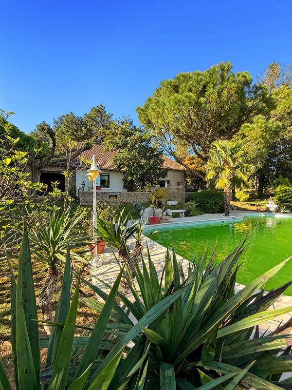 Maison - 158 m² - 6 pièces