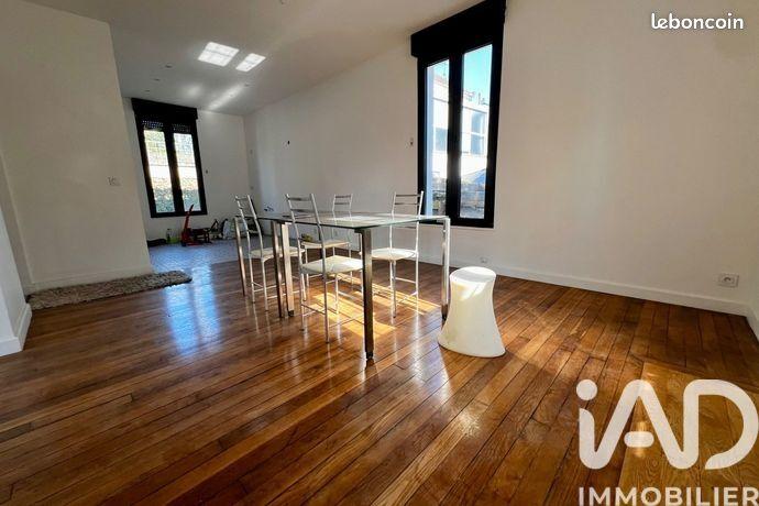 Maison - 131 m² - 6 pièces