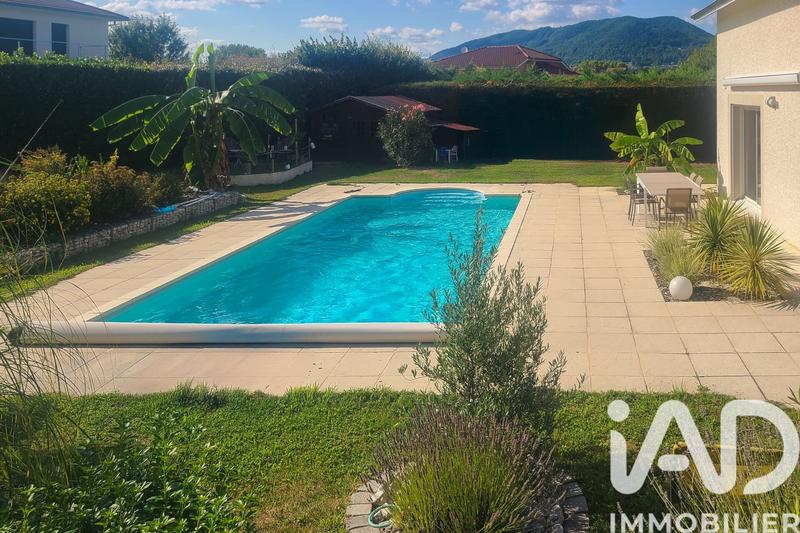 Maison - 140 m² - 7 pièces