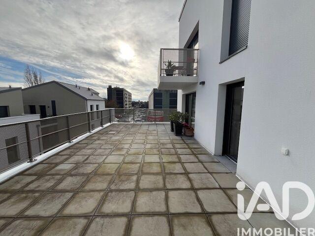 Appartement - 83 m² - 3 pièces