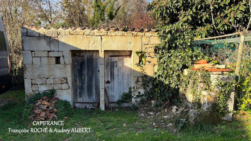 Maison en pierre - 89 m² - 4 pièces