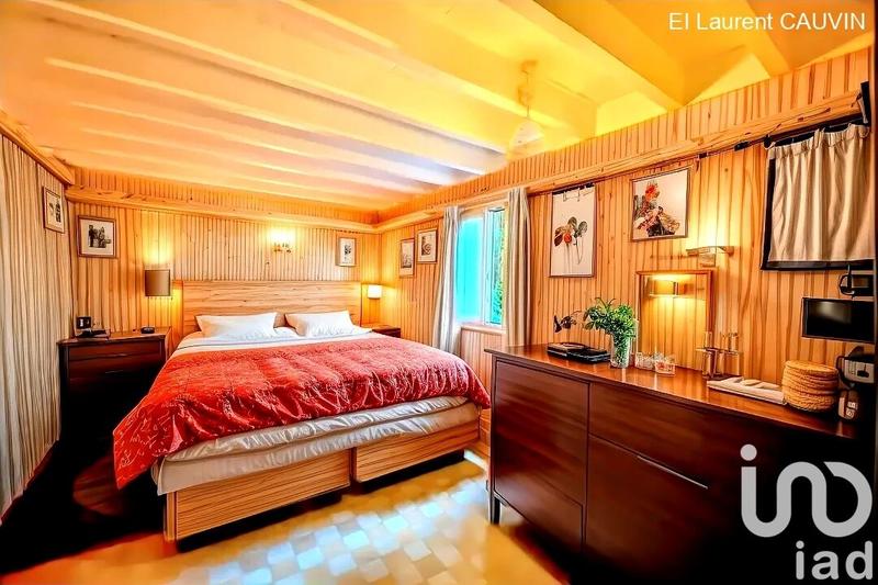 Maison - 85 m² - 5 pièces