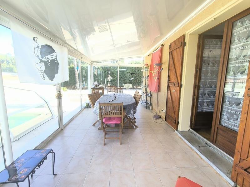 Maison - 122 m² - 4 pièces