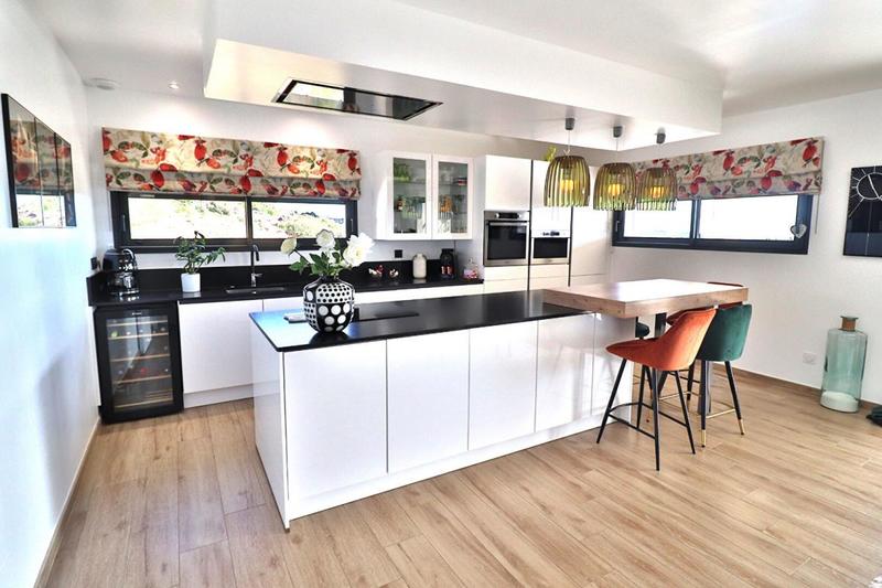 Villa - 150 m² - 5 pièces