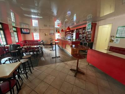 Immeuble - 300 m² - 7 pièces