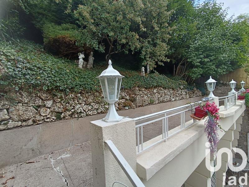 Maison de maîtres - 250 m² - 8 pièces