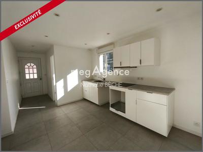 Maison de ville - 90 m² - 4 pièces