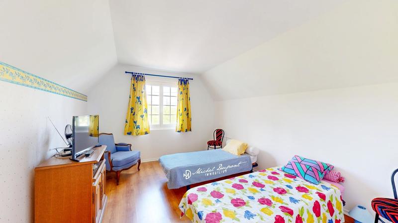 Maison - 173 m² - 7 pièces