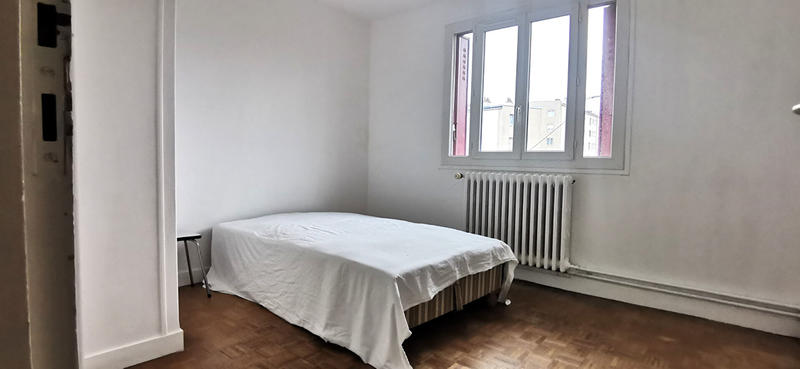 Maison - 143 m² - 8 pièces